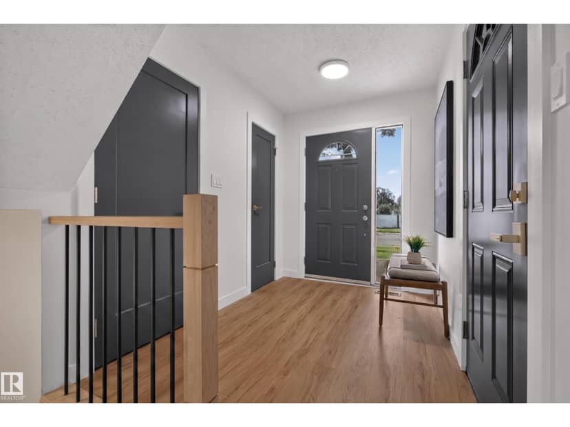 3320 130A AV NW, Edmonton, photo 4