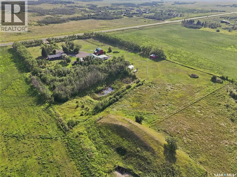 Petz Acreage — photo 15 of 40