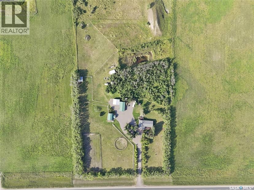 Petz Acreage — photo 18 of 40