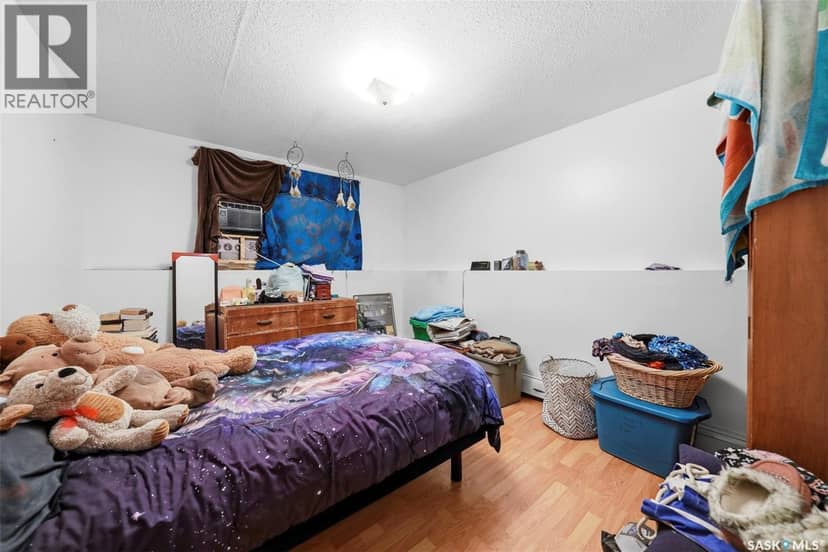 206 Carleton DRIVE — photo 33 of 40