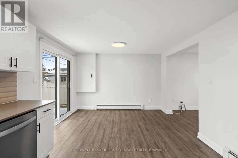 351 Amiens Street — photo 11 of 40