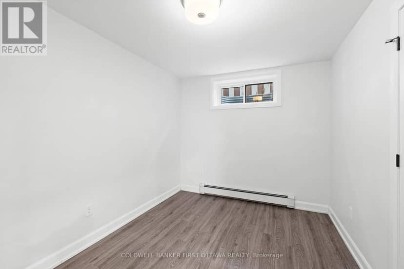 351 Amiens Street — photo 38 of 40