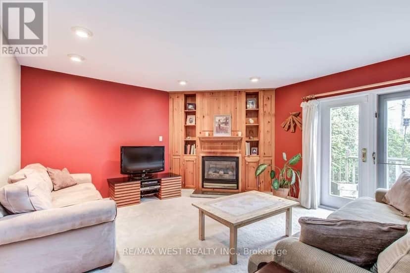 170 Newton Drive — photo 6 of 14