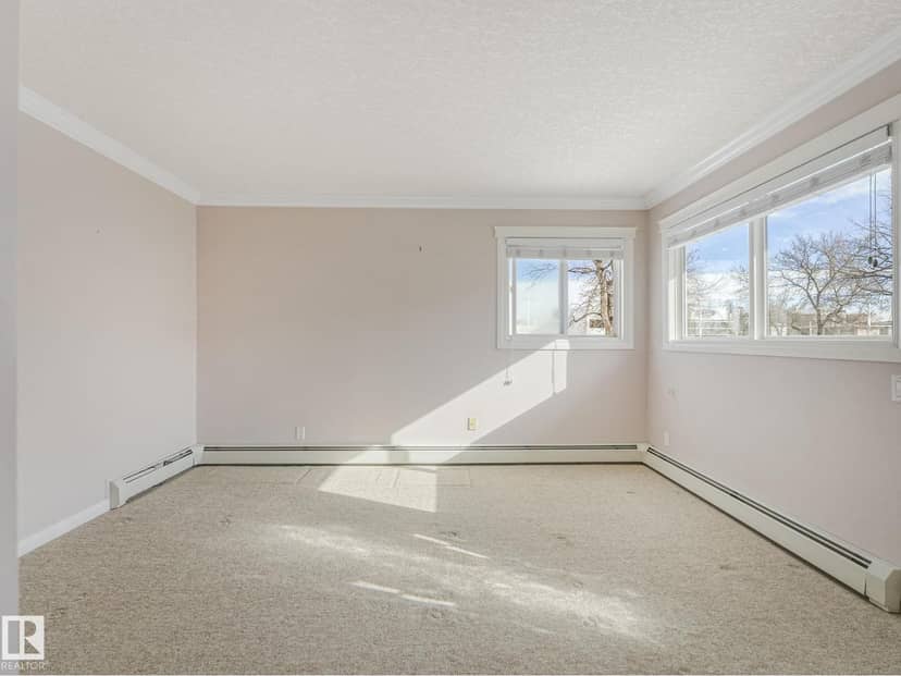 #9 10724 115 ST NW — photo 12 of 40