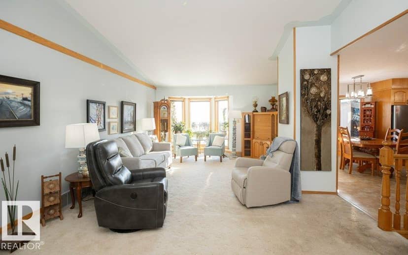 11007 108 AV, Westlock, photo 4