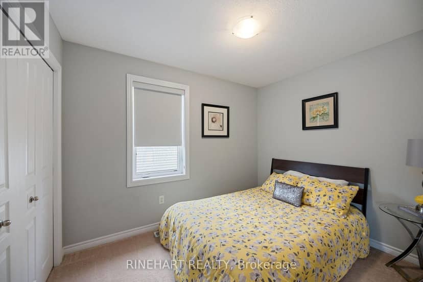939 Silverfox Crescent — photo 20 of 29
