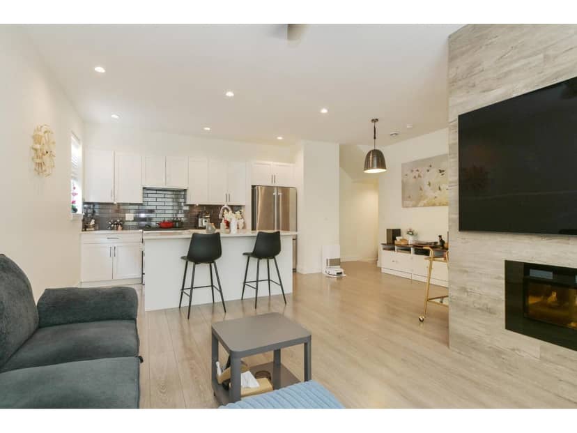 151 16433 19 AVENUE, Surrey, photo 5