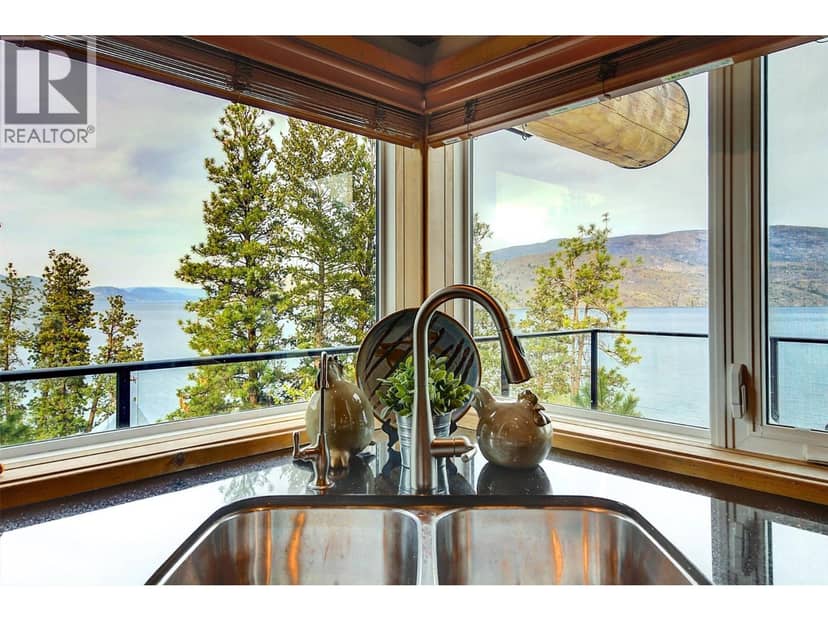 7172 Brent Road, Peachland, photo 4