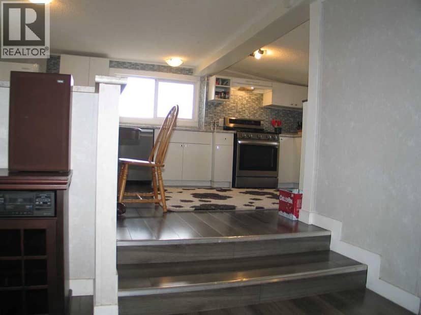 29, 3223 83 Street NW, Calgary, photo 6