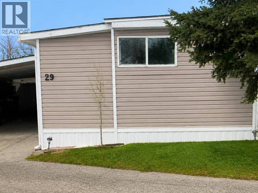 29, 3223 83 Street NW, Calgary