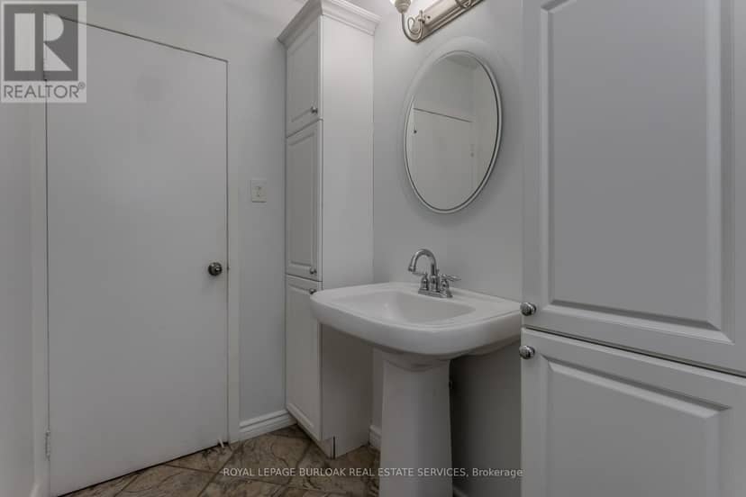 307 Dunsmure Road — photo 19 of 40