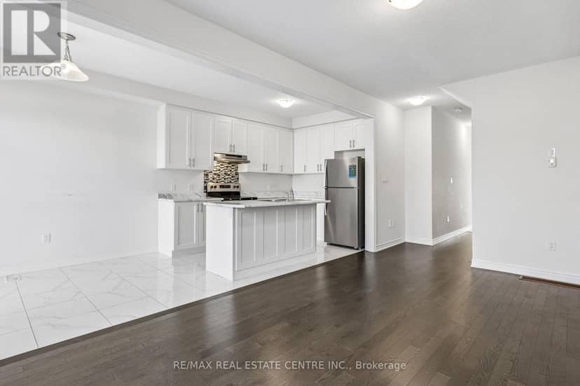 52 - 166 Deerpath Drive — photo 14 of 40