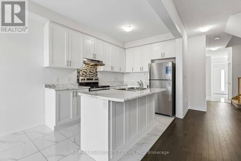52 - 166 Deerpath Drive — photo 18 of 40