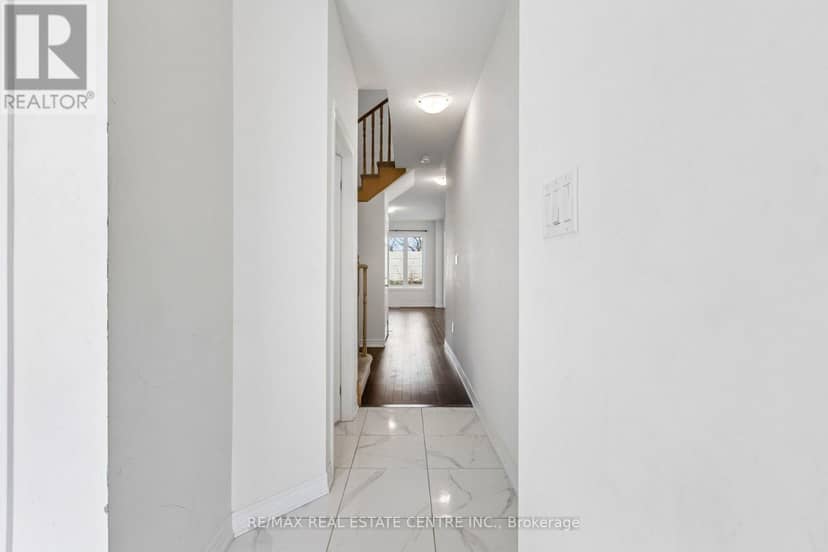 52 - 166 Deerpath Drive — photo 4 of 40