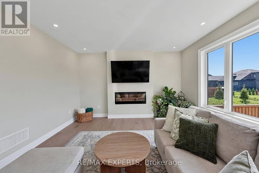 222 Mapleside Drive — photo 15 of 40