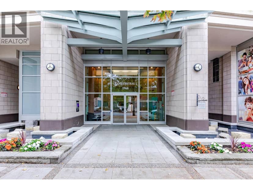2707 2968 GLEN DRIVE, Coquitlam