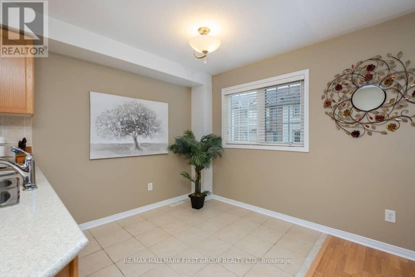 61 - 1850 Kingston Road — photo 17 of 32
