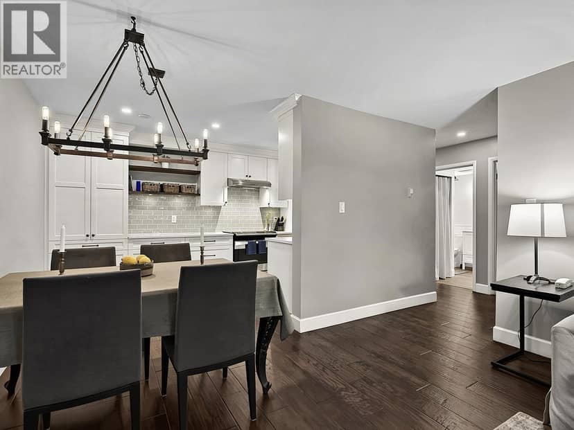 205 150 E 5TH STREET, North Vancouver, photo 8