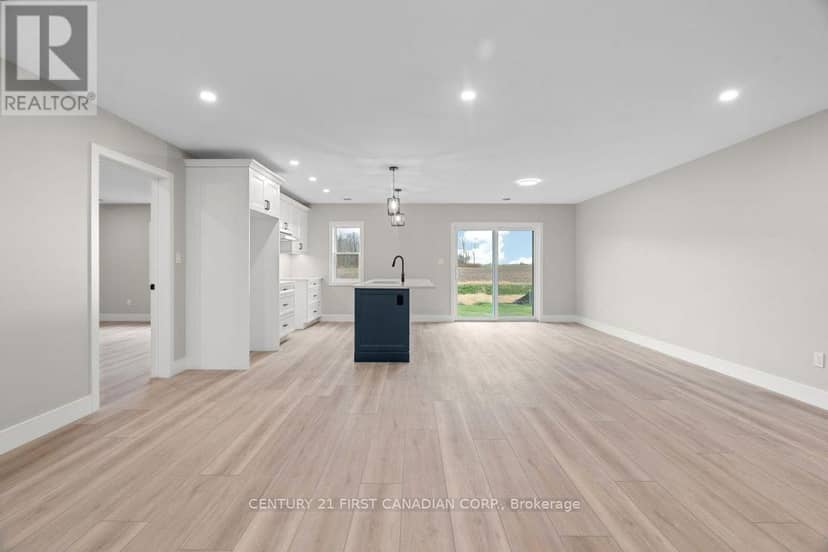 91 Victoria Avenue E — photo 10 of 25