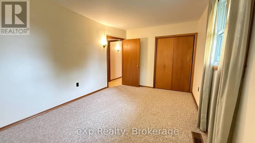 53 Maple Street — photo 18 of 32