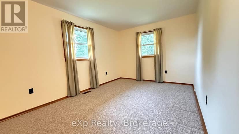 53 Maple Street — photo 17 of 32