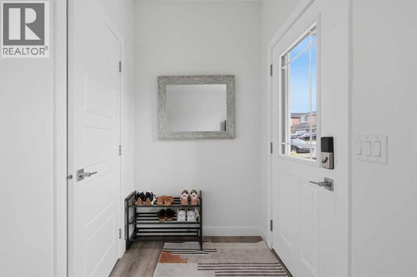 144 Amblehurst Green NW, Calgary, photo 3