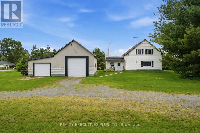 3705 Champlain Street E — photo 1 of 28