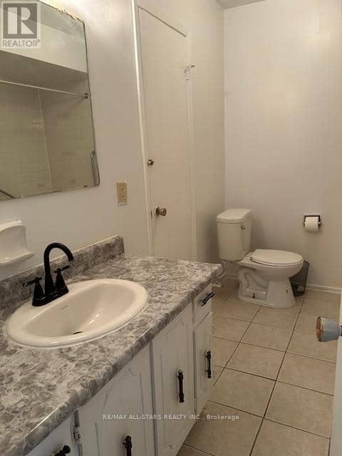 82 - 201 Alexmuir Boulevard — photo 12 of 24