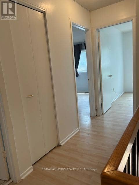 82 - 201 Alexmuir Boulevard — photo 16 of 24