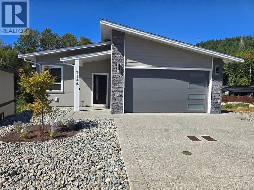 7146 Elkridge Rd, Lake Cowichan