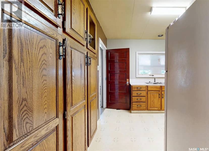 311 Pottery STREET — photo 15 of 40
