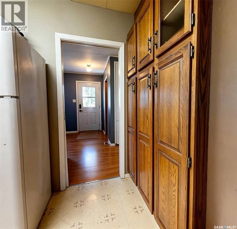 311 Pottery STREET — photo 16 of 40