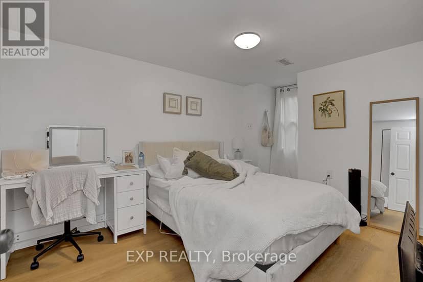 127 Osgoode Street — photo 20 of 40