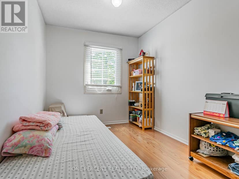 45 West Burton Court — photo 11 of 21