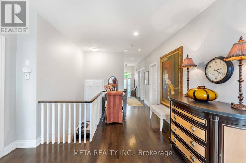 18 Hughes Street — photo 16 of 34