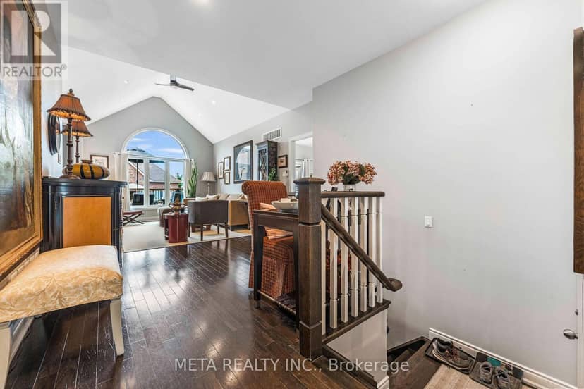 18 Hughes Street — photo 26 of 34