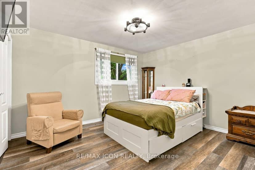 25 Upcott Crescent — photo 17 of 40