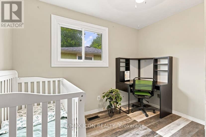 25 Upcott Crescent — photo 22 of 40