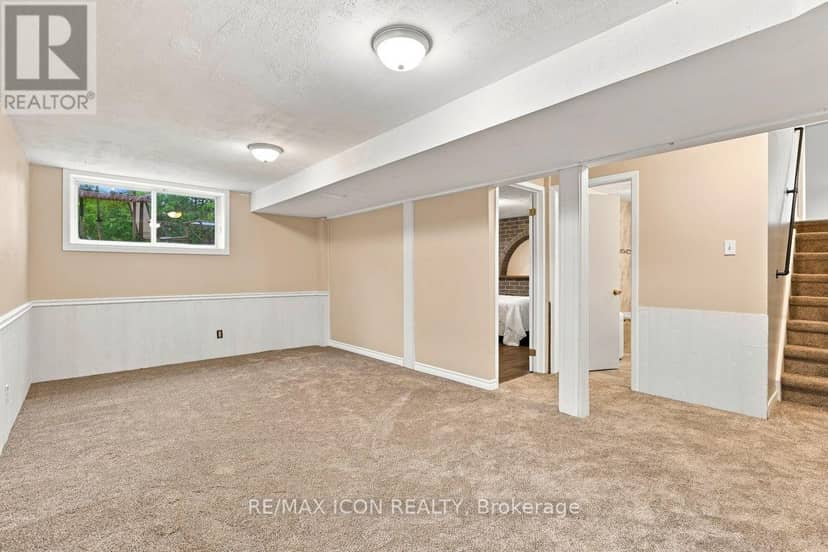 25 Upcott Crescent — photo 27 of 40