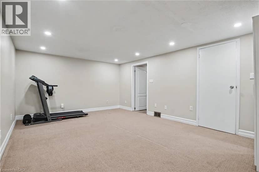 4 SEAFORTH Court — photo 25 of 34