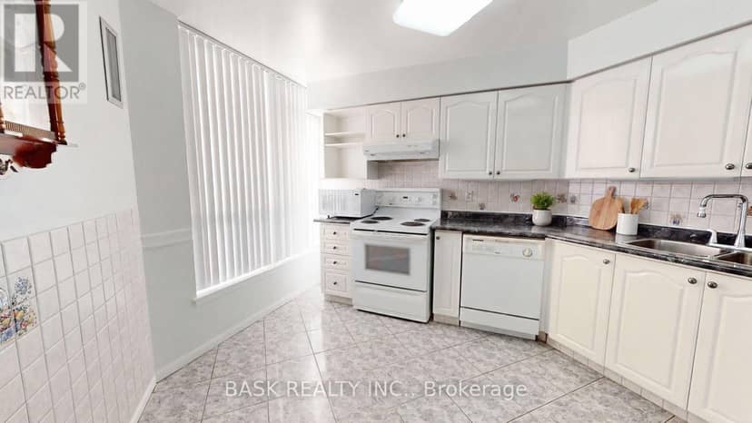 907 - 12 Laurelcrest Street — photo 13 of 25