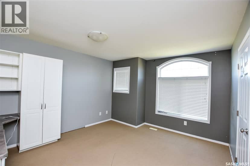 165 615 Stensrud Road — photo 11 of 23