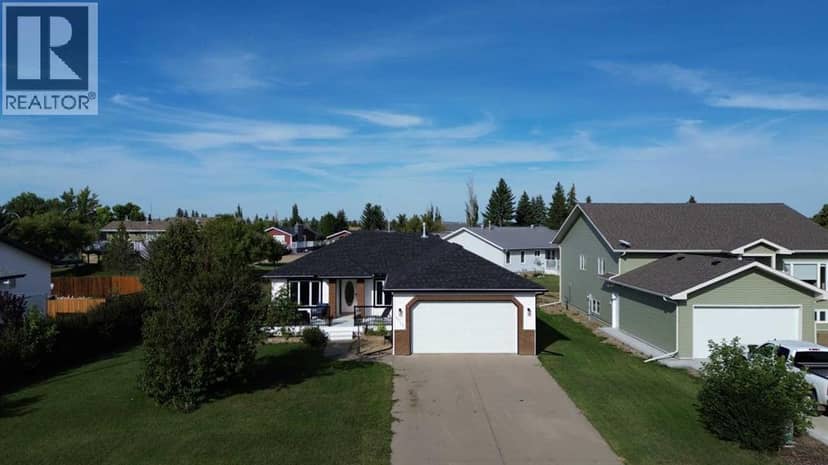 4520 48 Avenue — photo 30 of 36