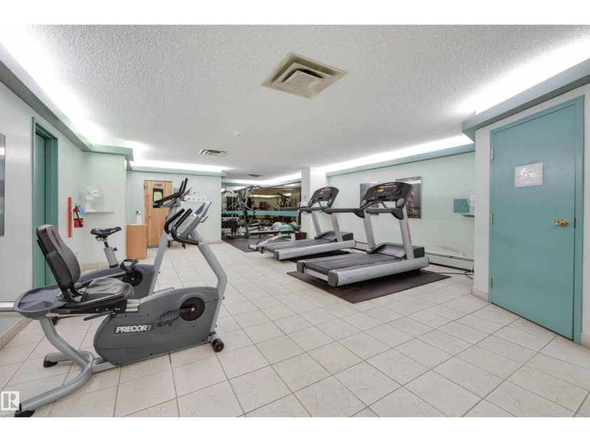 #1502 13910 Stony Plain Rd NW — photo 23 of 27
