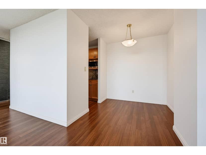 #1502 13910 Stony Plain Rd NW, Edmonton, photo 5