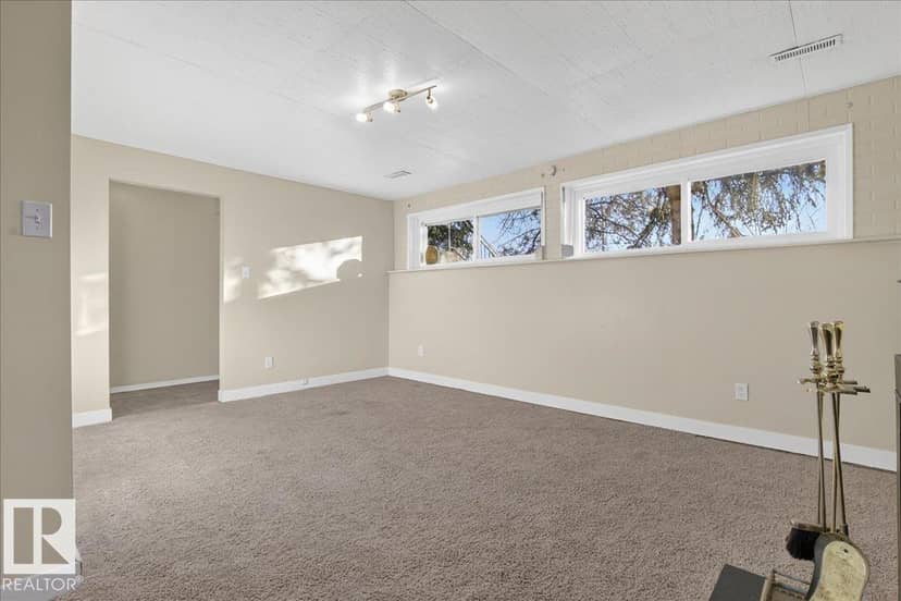 16206 79A AV NW — photo 37 of 40