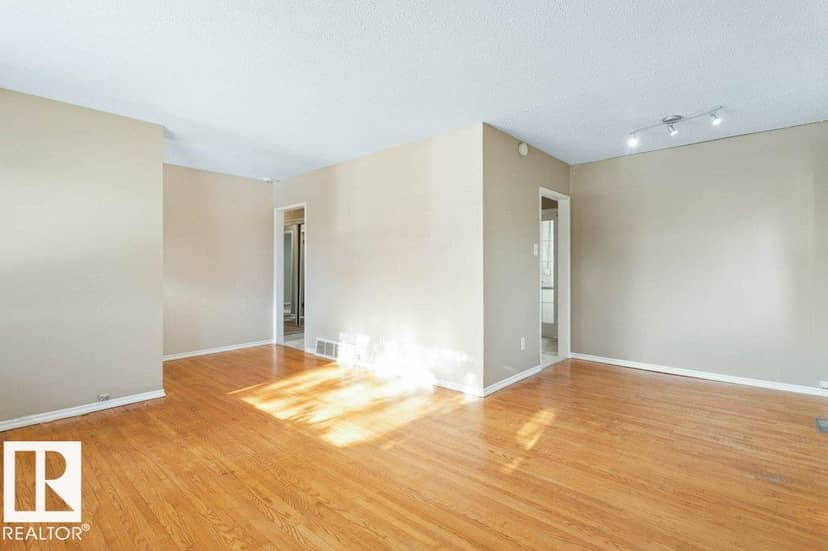 16206 79A AV NW — photo 9 of 40