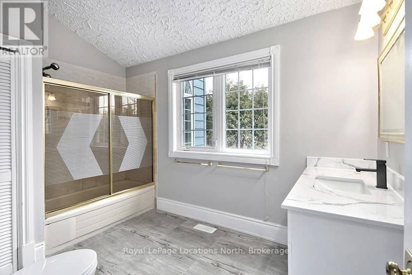 252 Swiss Meadows Boulevard — photo 11 of 38