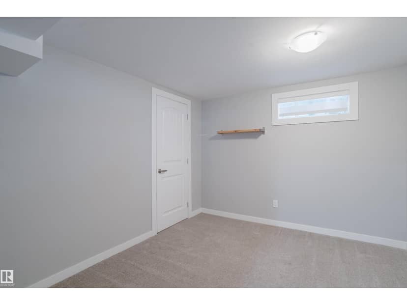 4708 106 AV NW — photo 26 of 40