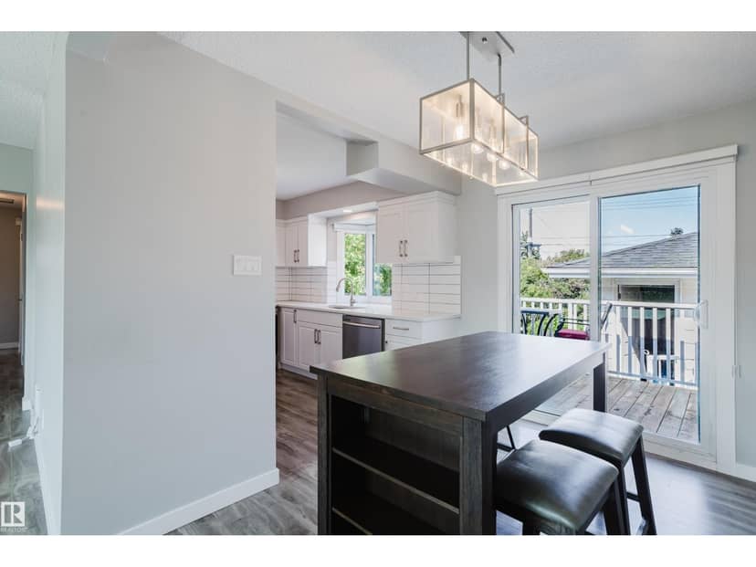 4708 106 AV NW, Edmonton, photo 7
